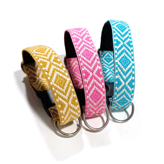 Collar hecho a mano Jacquard